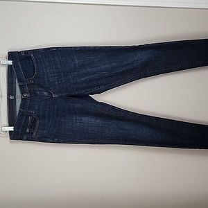 Gap True Skinny Dark Wash 5 Pocket Jeans